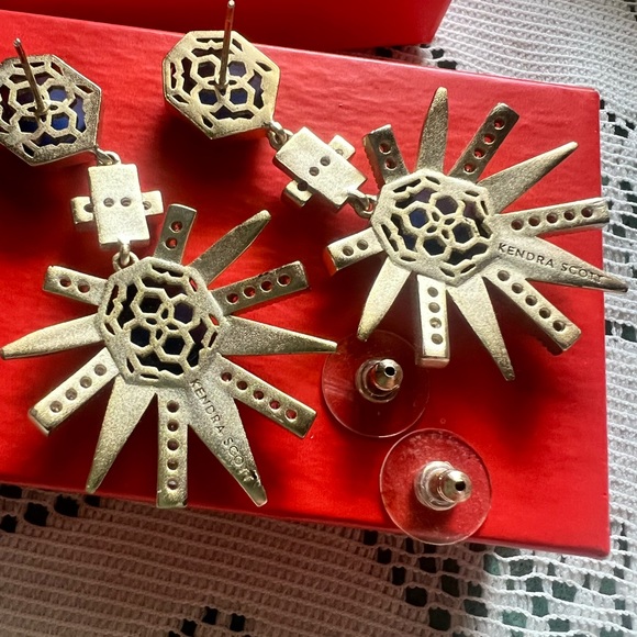 Kendra Scott: ::Blue and Gold Allie Earrings - Picture 6 of 6